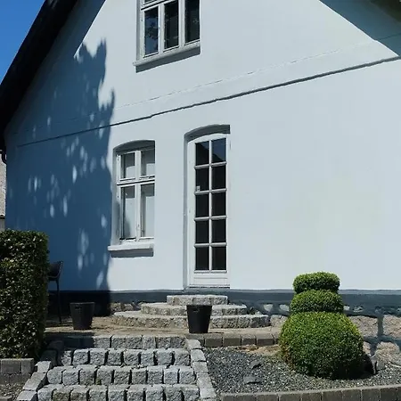 Den Hvide Farm 스칸데르보르