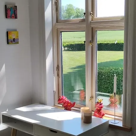 Homestay Den Hvide Farm *